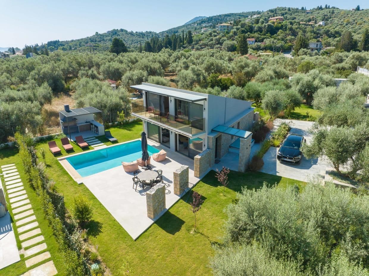 Villa for sale Main town area (Lefkada)