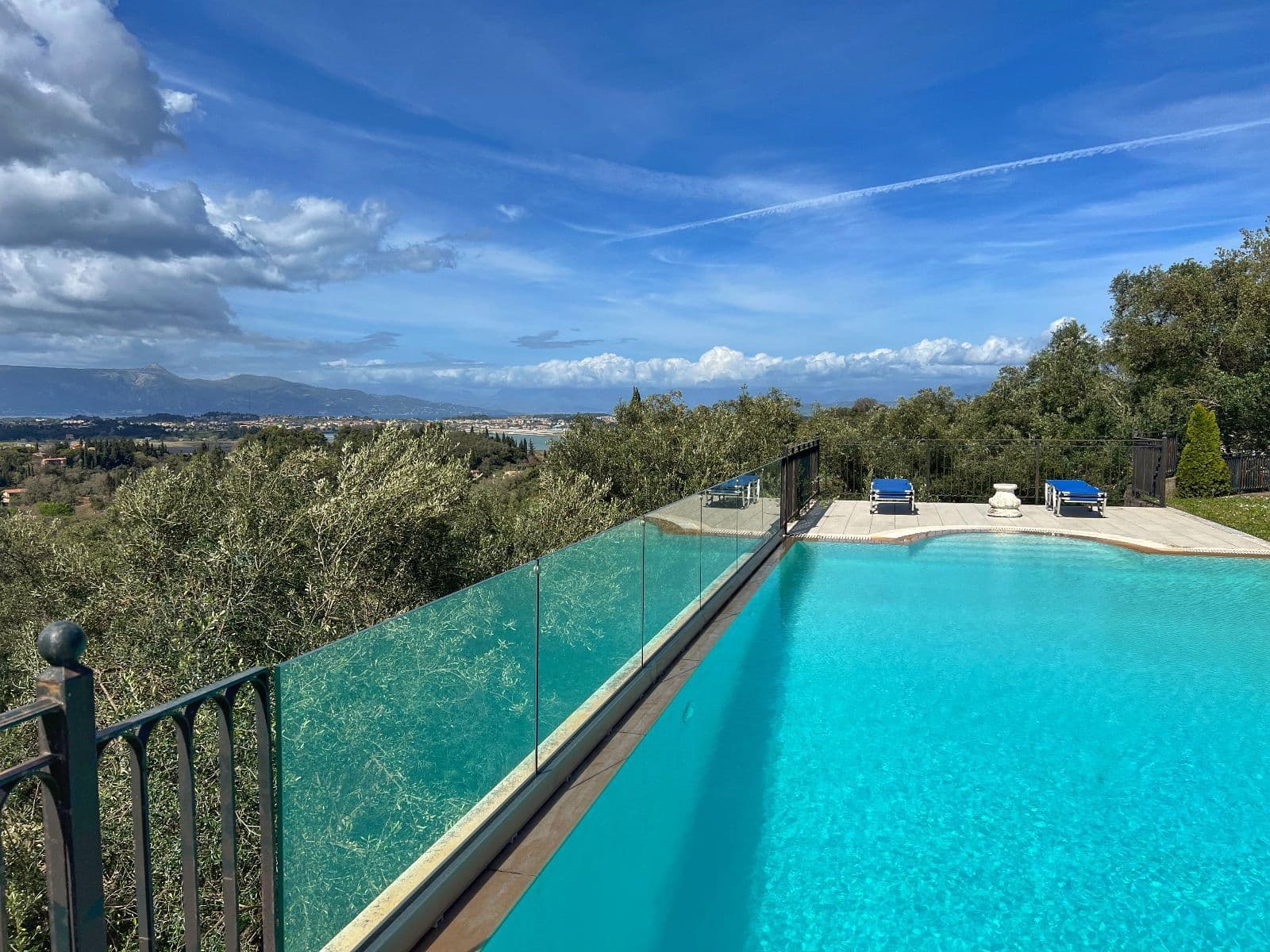 Villa for sale Achilleio (Corfu)