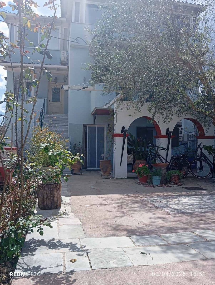 Apartment complex for sale Kariotes (Lefkada)