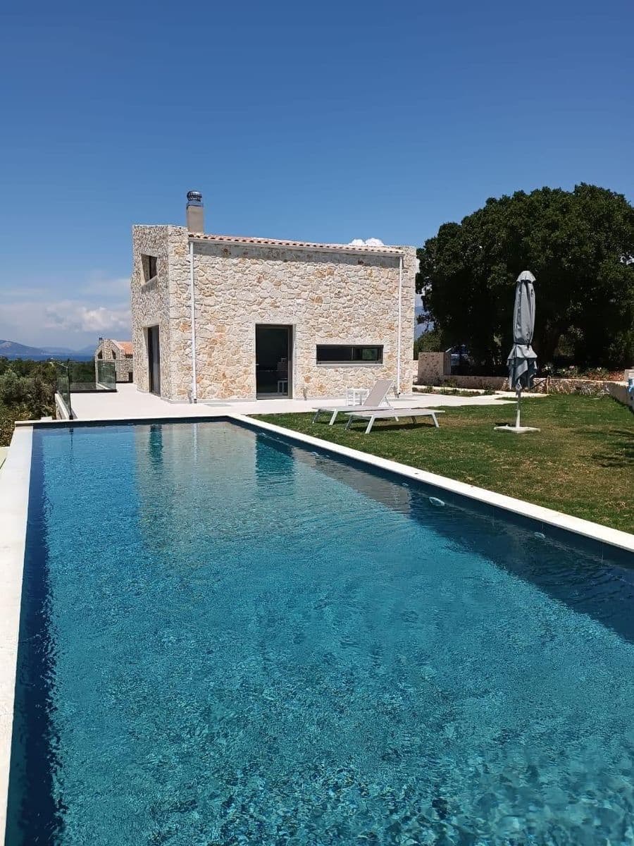 Villa for sale Vathi (Meganisi)